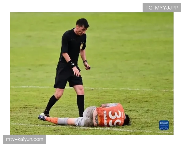 深圳新鹏城0-0闷平沧州雄狮,双方全场射正次数寥寥 深圳新鹏城0-0闷平沧州雄狮,双方全场射正次数寥寥